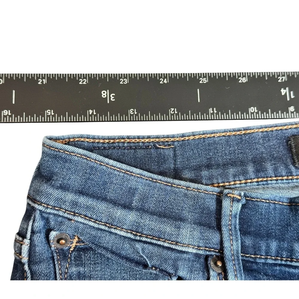 EXPRESS WOMAN'S DARK WASH 30x27‎ STRAIGHT CUT MID-RISE Distressed DENIM JEANS